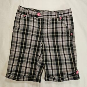 Route 66 Girls Black And Gray Plaid Bermuda Shorts With Button Closure Size 10